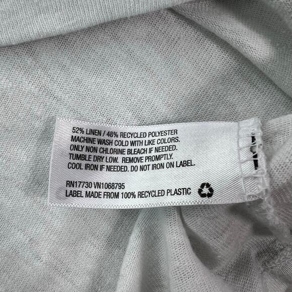 A New Day White Twist Front V-Neck T-Shirt Size Medium - Picture 6 of 8